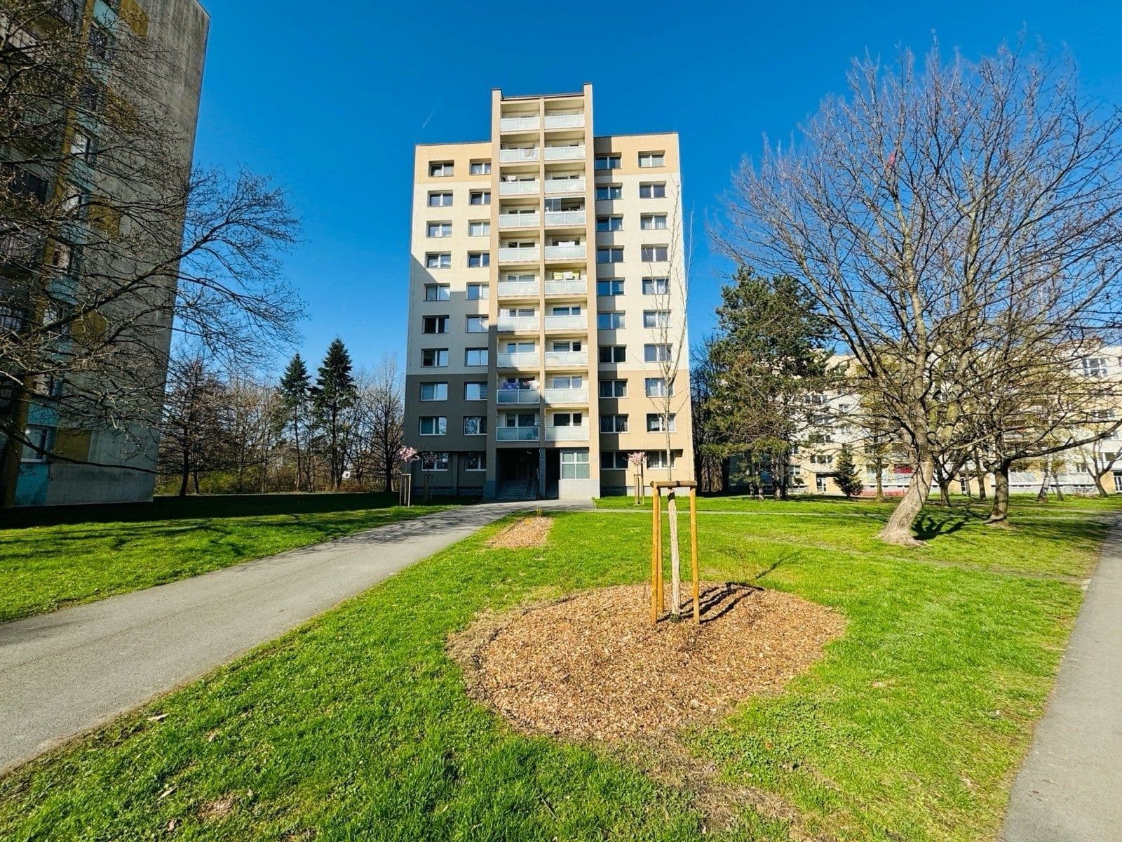 Pronájem bytu 3+1 66 m², Československé armády, Frýdek-Místek, Moravskoslezský kraj Pronájem bytu 3+1 66 m², Československé armády, Frýdek-Místek, Moravskoslezský kraj