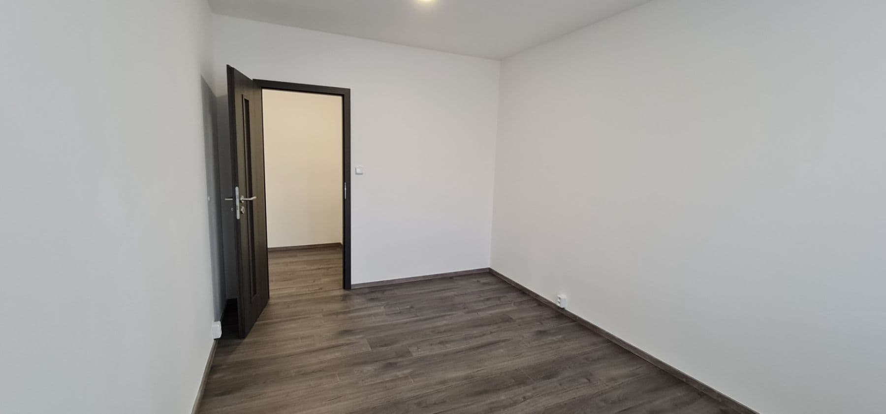 Pronájem bytu 2+1 56 m², Sluneční, Česká Lípa, Liberecký kraj Pronájem bytu 2+1 56 m², Sluneční, Česká Lípa, Liberecký kraj