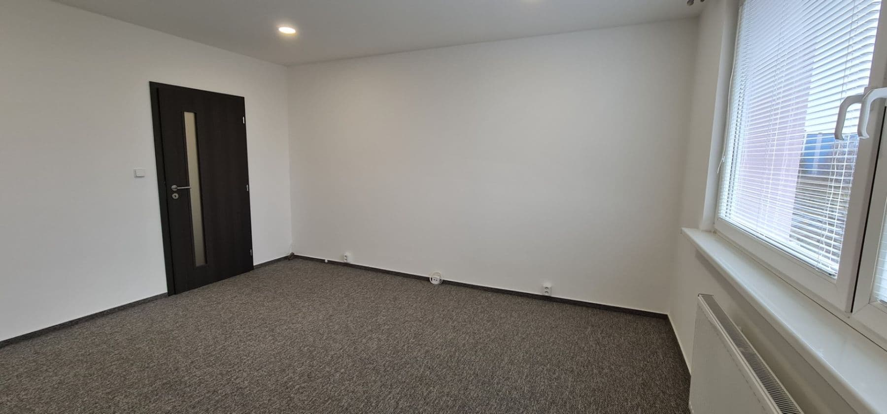 Pronájem bytu 2+1 56 m², Sluneční, Česká Lípa, Liberecký kraj Pronájem bytu 2+1 56 m², Sluneční, Česká Lípa, Liberecký kraj