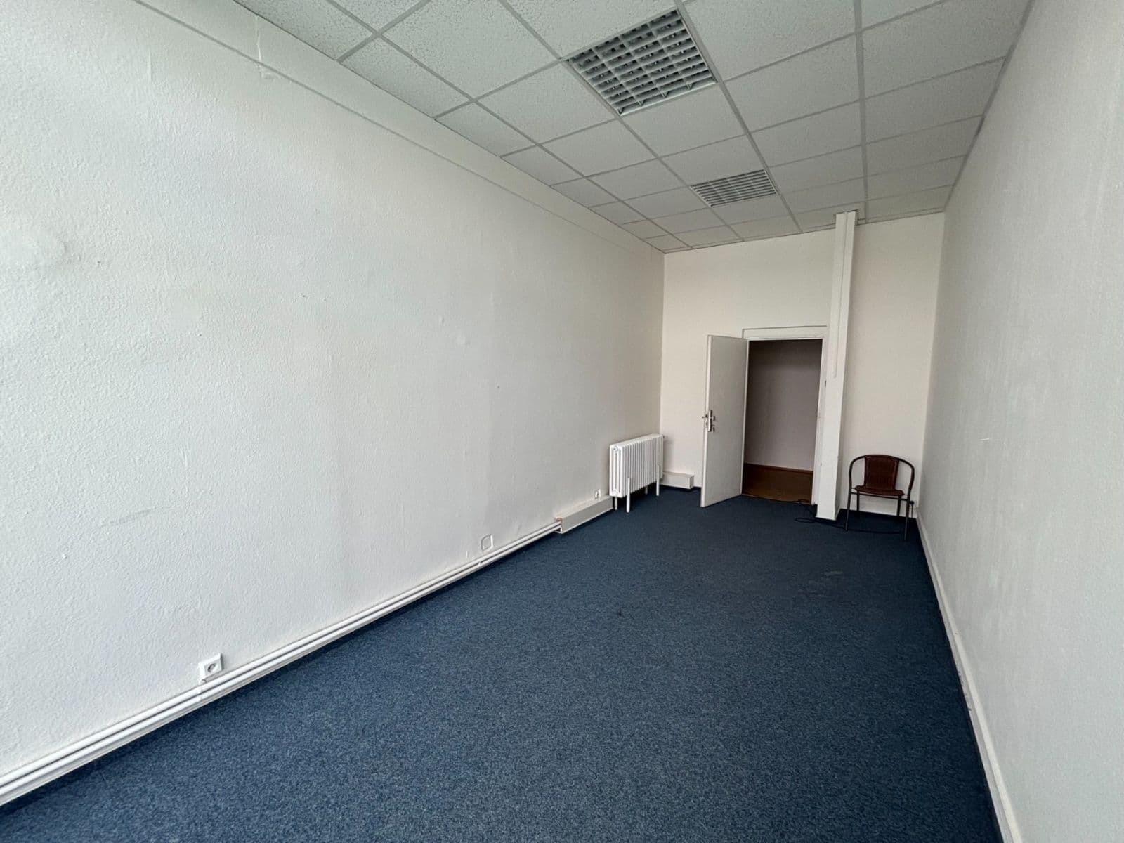 Pronájem kanceláře 20 m², Štúrova, Praha, Praha Pronájem kanceláře 20 m², Štúrova, Praha, Praha