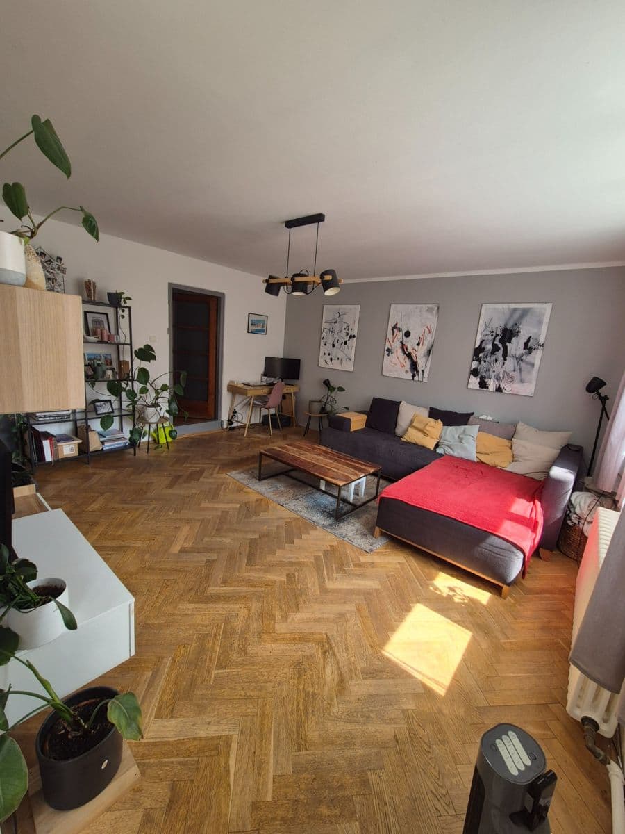 Pronájem bytu 3+kk 80 m², Kostelec nad Labem, Středočeský kraj Pronájem bytu 3+kk 80 m², Kostelec nad Labem, Středočeský kraj