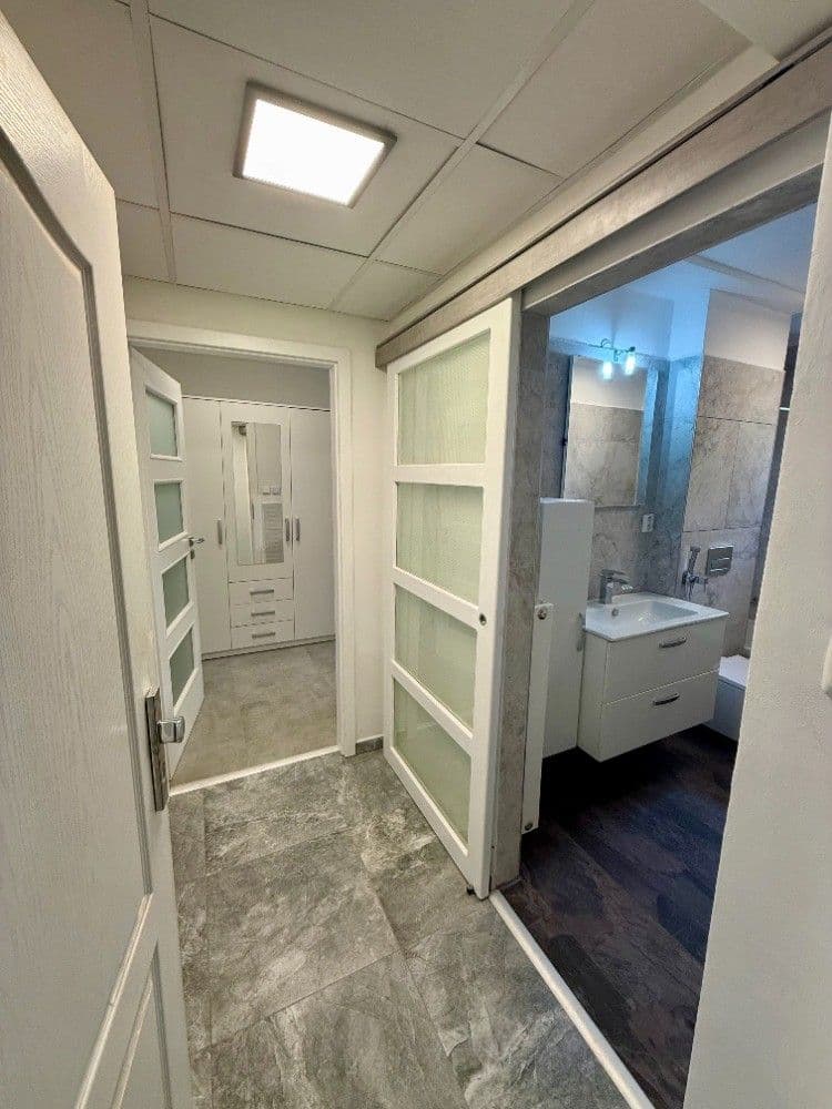 Pronájem bytu 1+kk 26 m², Herbenova, Ústí nad Labem, Ústecký kraj Pronájem bytu 1+kk 26 m², Herbenova, Ústí nad Labem, Ústecký kraj