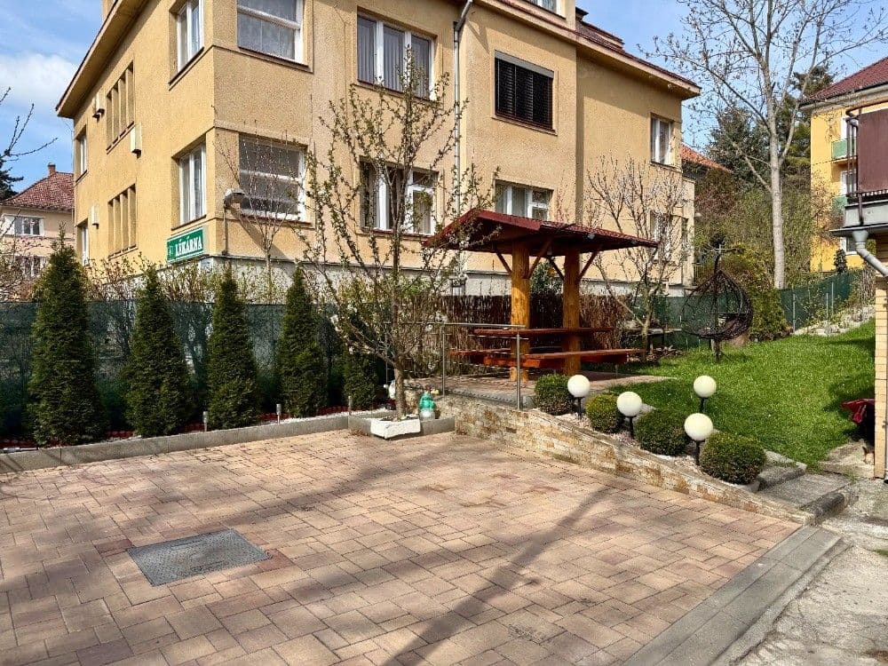 Pronájem bytu 1+kk 26 m², Herbenova, Ústí nad Labem, Ústecký kraj Pronájem bytu 1+kk 26 m², Herbenova, Ústí nad Labem, Ústecký kraj