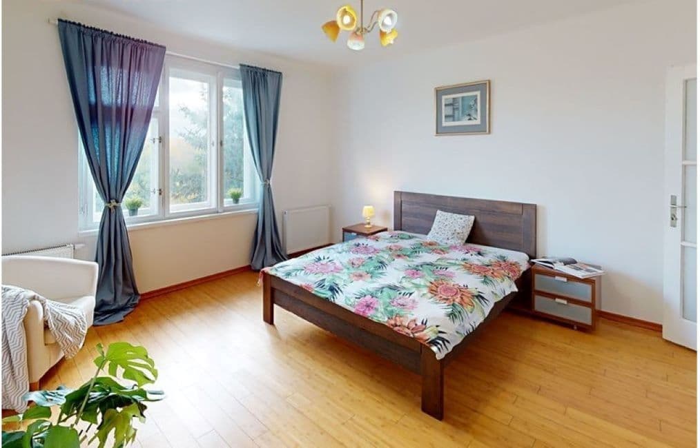 Prodej domu 240 m², pozemek 8.000 m², Velvary, Středočeský kraj Prodej domu 240 m², pozemek 8.000 m², Velvary, Středočeský kraj