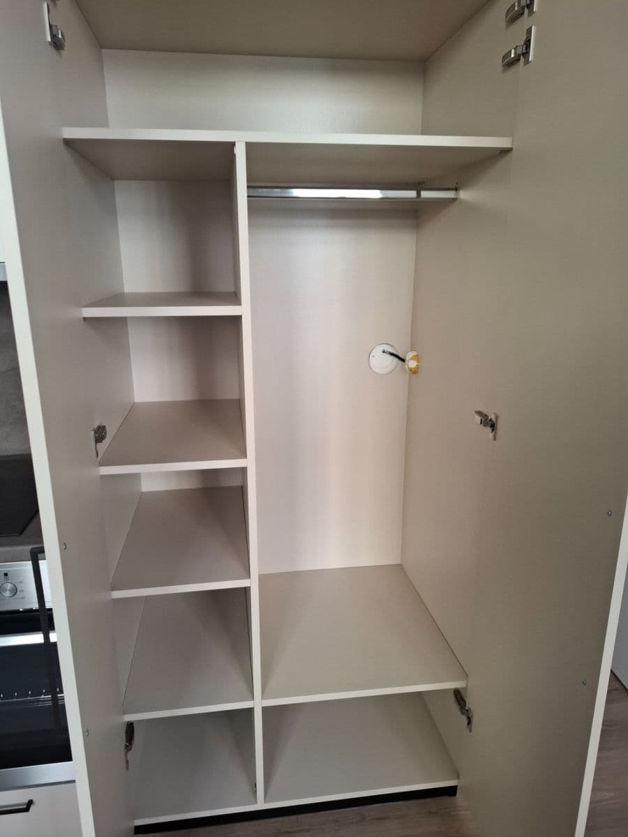 Pronájem bytu 1+kk 19 m², Kolmá, Praha, Praha Pronájem bytu 1+kk 19 m², Kolmá, Praha, Praha