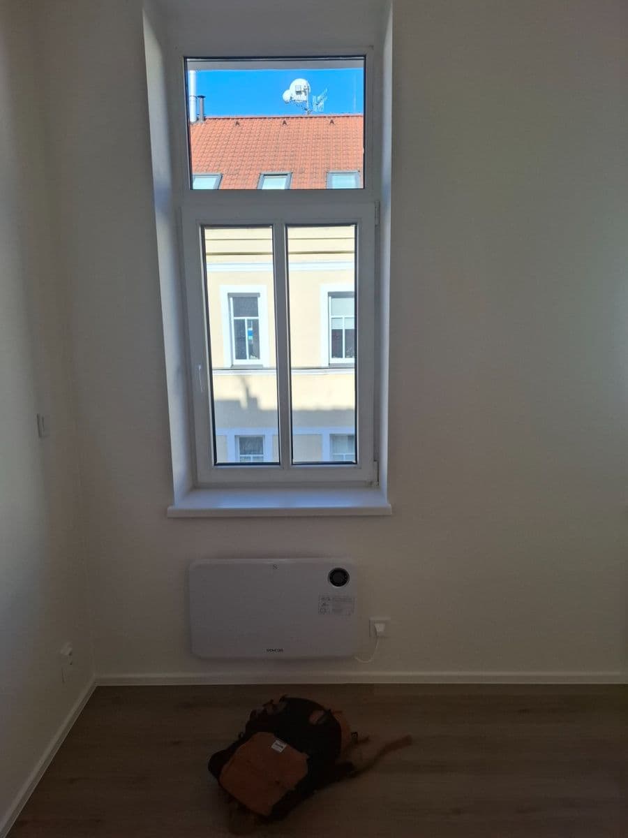Pronájem bytu 1+kk 19 m², Kolmá, Praha, Praha Pronájem bytu 1+kk 19 m², Kolmá, Praha, Praha