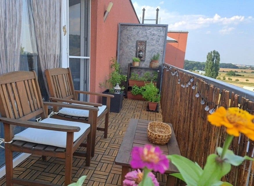 Prodej bytu 1+kk 35 m², Žitná, Hostivice, Středočeský kraj Prodej bytu 1+kk 35 m², Žitná, Hostivice, Středočeský kraj