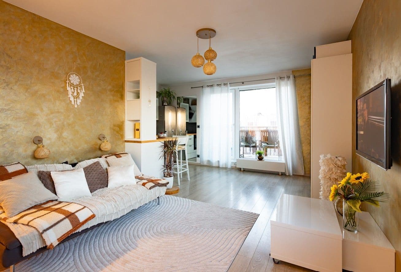 Prodej bytu 1+kk 35 m², Žitná, Hostivice, Středočeský kraj Prodej bytu 1+kk 35 m², Žitná, Hostivice, Středočeský kraj