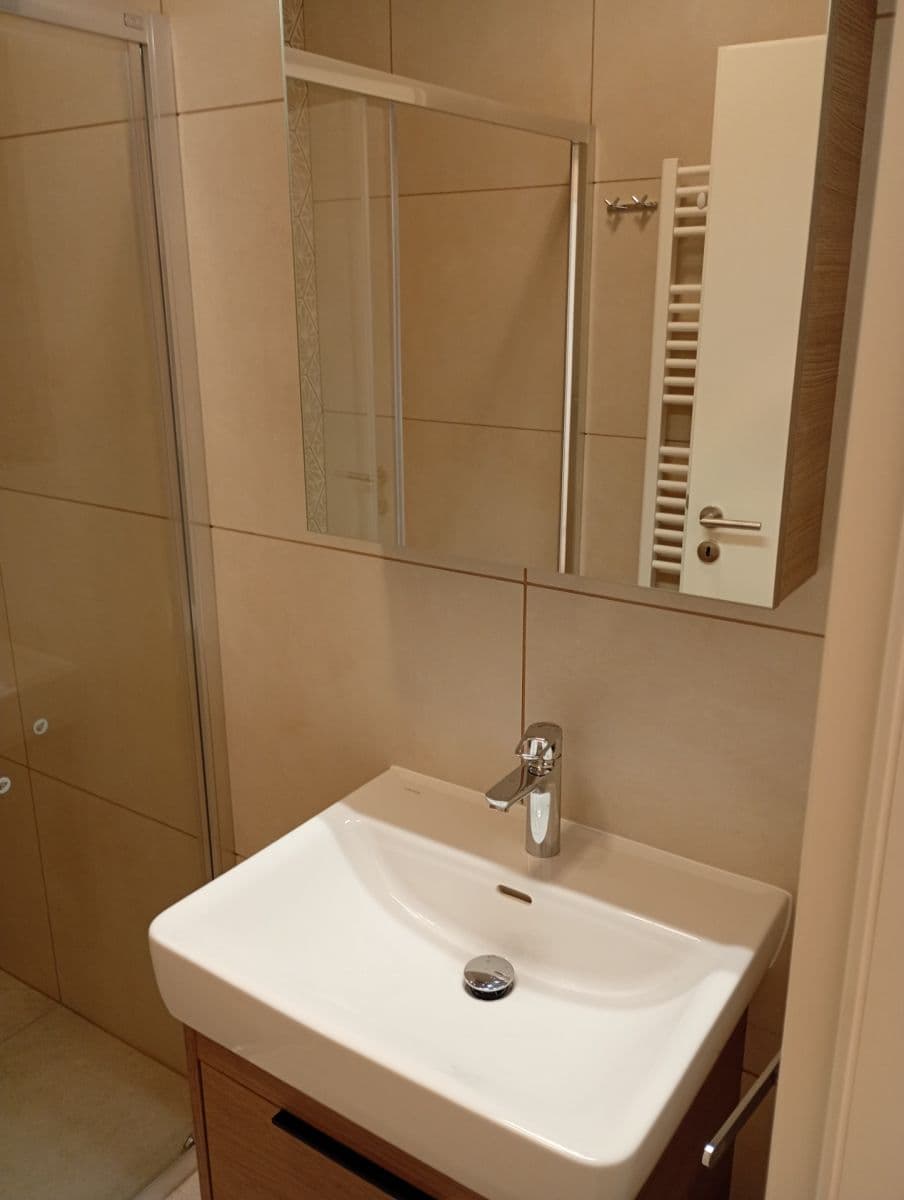 Pronájem bytu 3+kk 66 m², Libušino údolí, Brno, Jihomoravský kraj Pronájem bytu 3+kk 66 m², Libušino údolí, Brno, Jihomoravský kraj