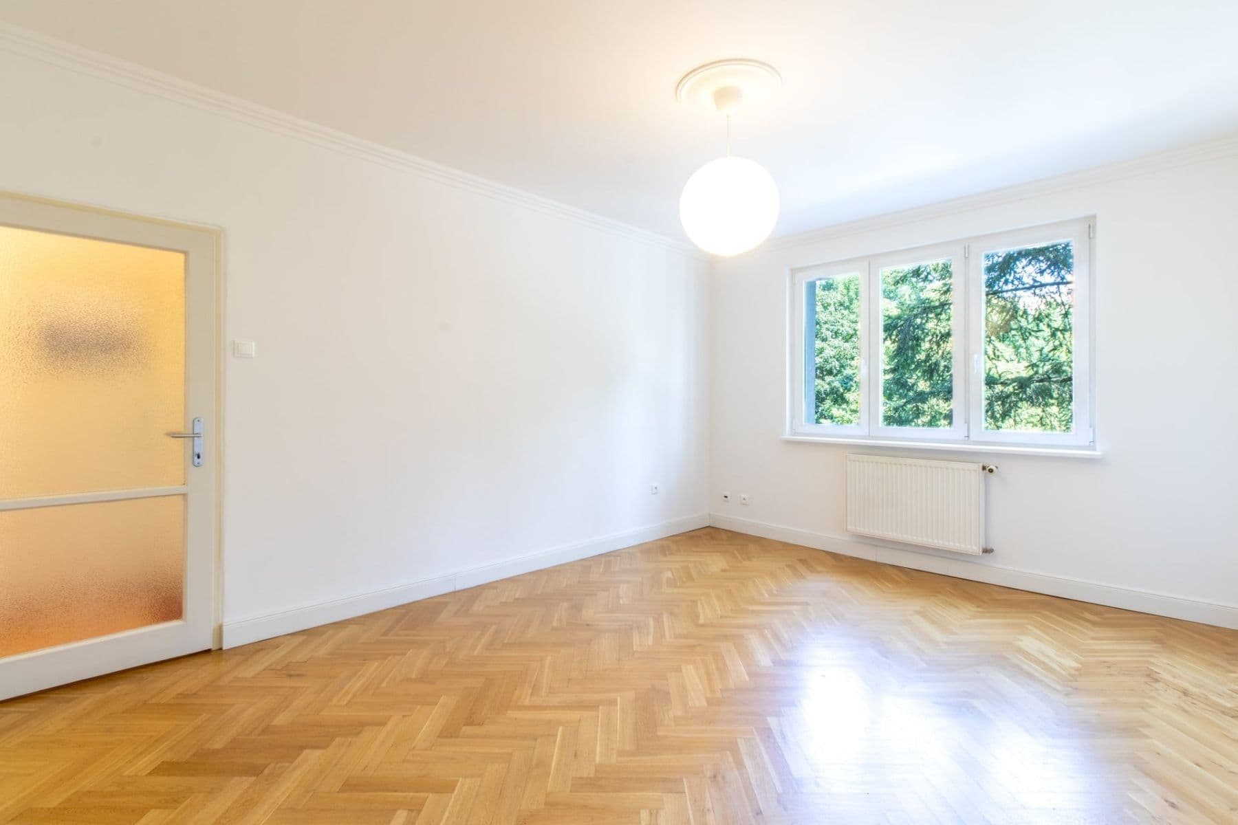 Pronájem bytu 2+1 75 m², Krupská, Praha, Praha Pronájem bytu 2+1 75 m², Krupská, Praha, Praha