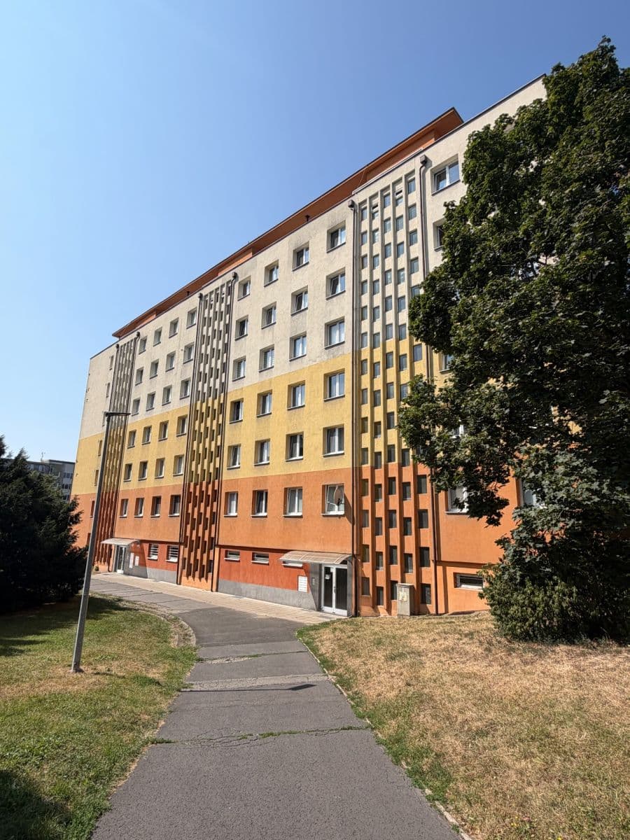 Pronájem bytu 3+1 55 m², Velká Hradební, Ústí nad Labem, Ústecký kraj Pronájem bytu 3+1 55 m², Velká Hradební, Ústí nad Labem, Ústecký kraj