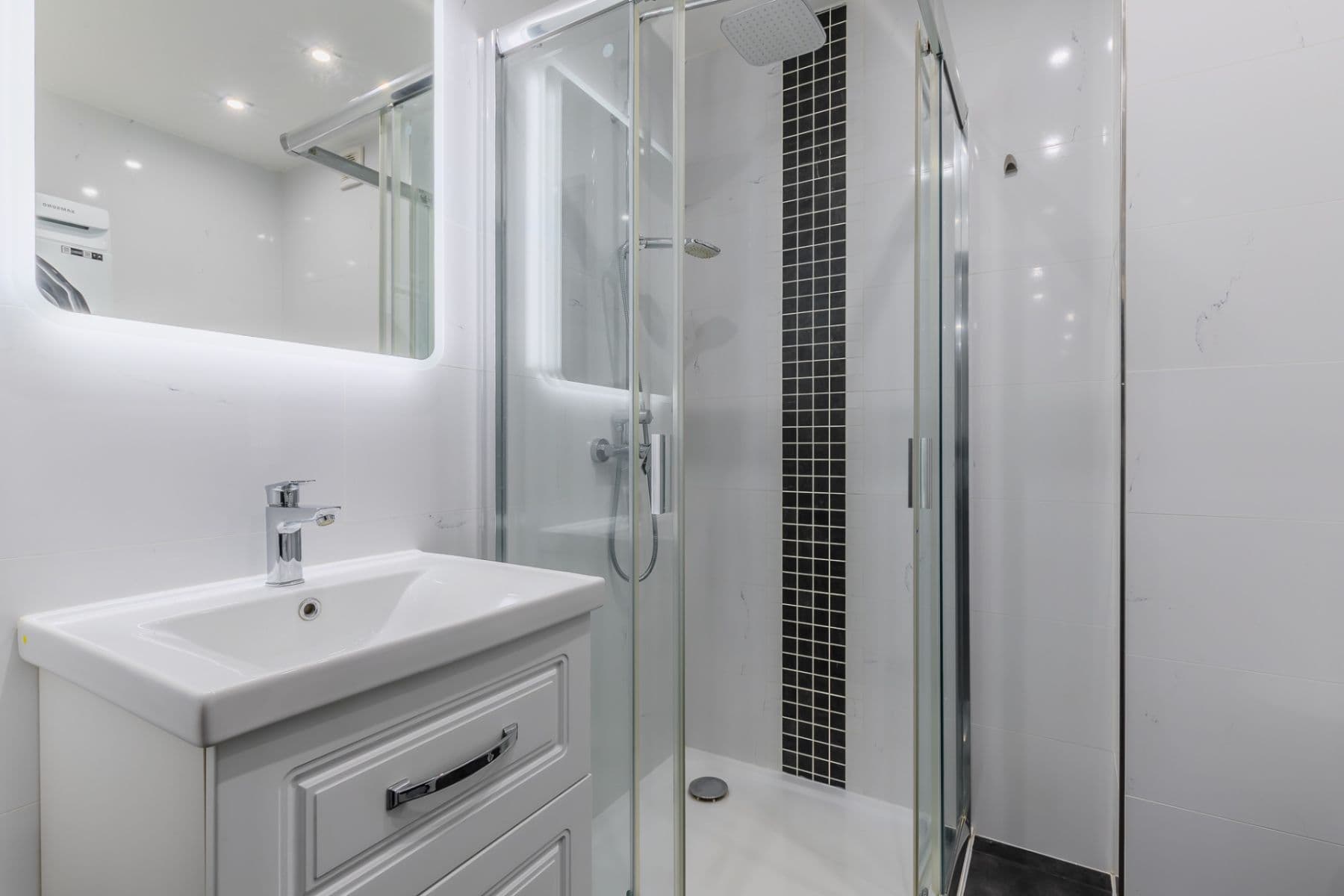Pronájem bytu 2+1 67 m², gen. Píky, Kladno, Středočeský kraj Pronájem bytu 2+1 67 m², gen. Píky, Kladno, Středočeský kraj