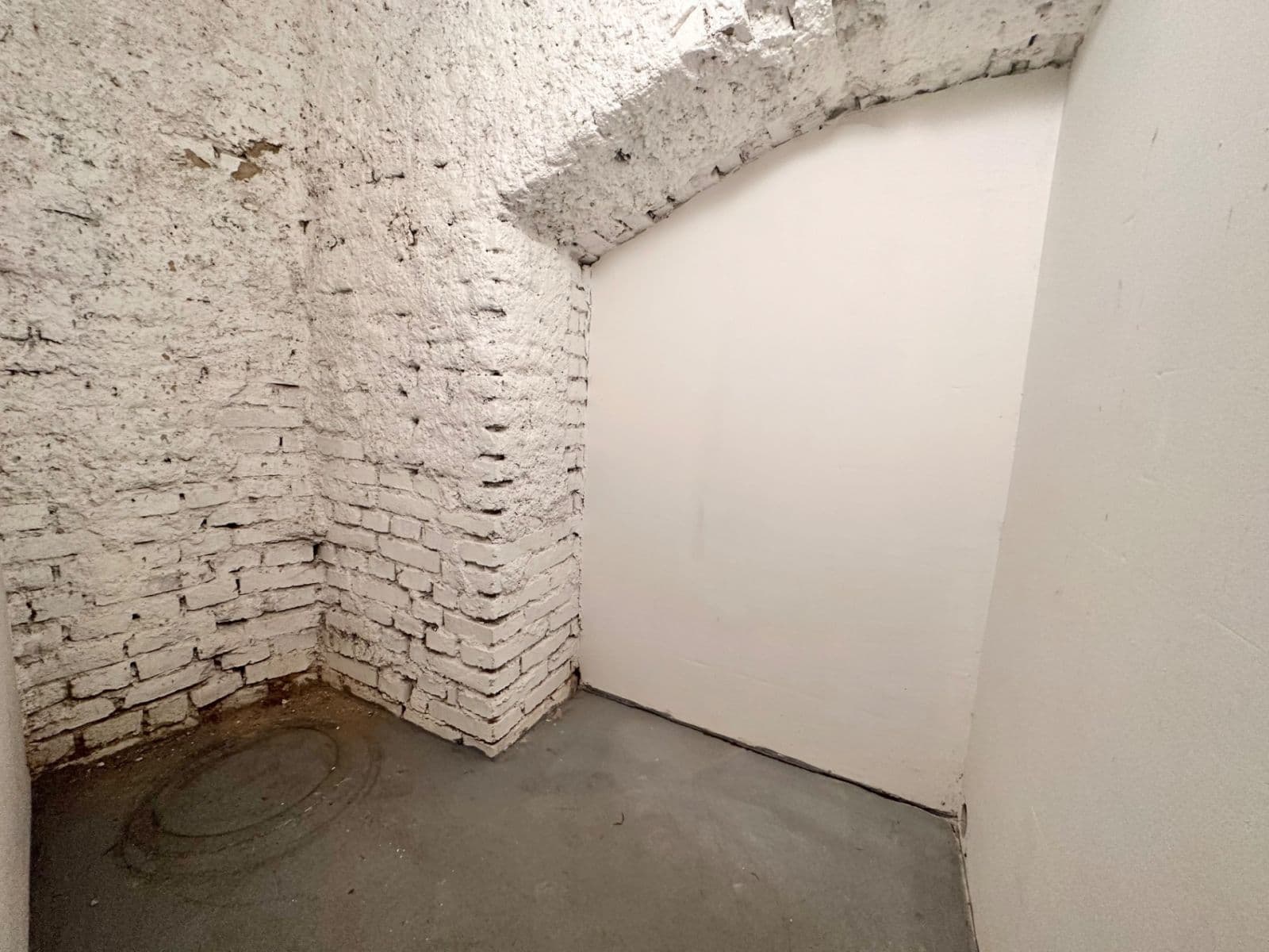 Pronájem bytu 1+kk 37 m², Šimáčkova, Praha, Praha Pronájem bytu 1+kk 37 m², Šimáčkova, Praha, Praha
