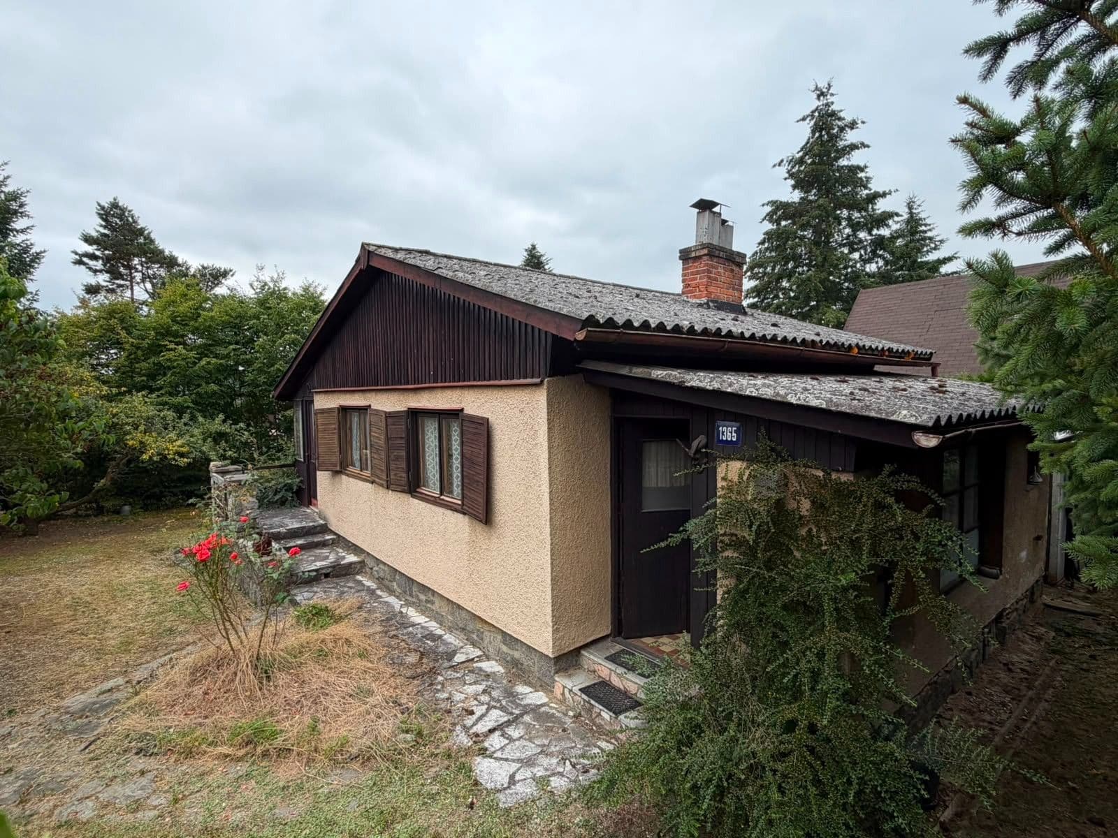 Prodej chaty, chalupy 51 m², pozemek 400 m², K Vodojemu, Hradištko, Středočeský kraj Prodej chaty, chalupy 51 m², pozemek 400 m², K Vodojemu, Hradištko, Středočeský kraj