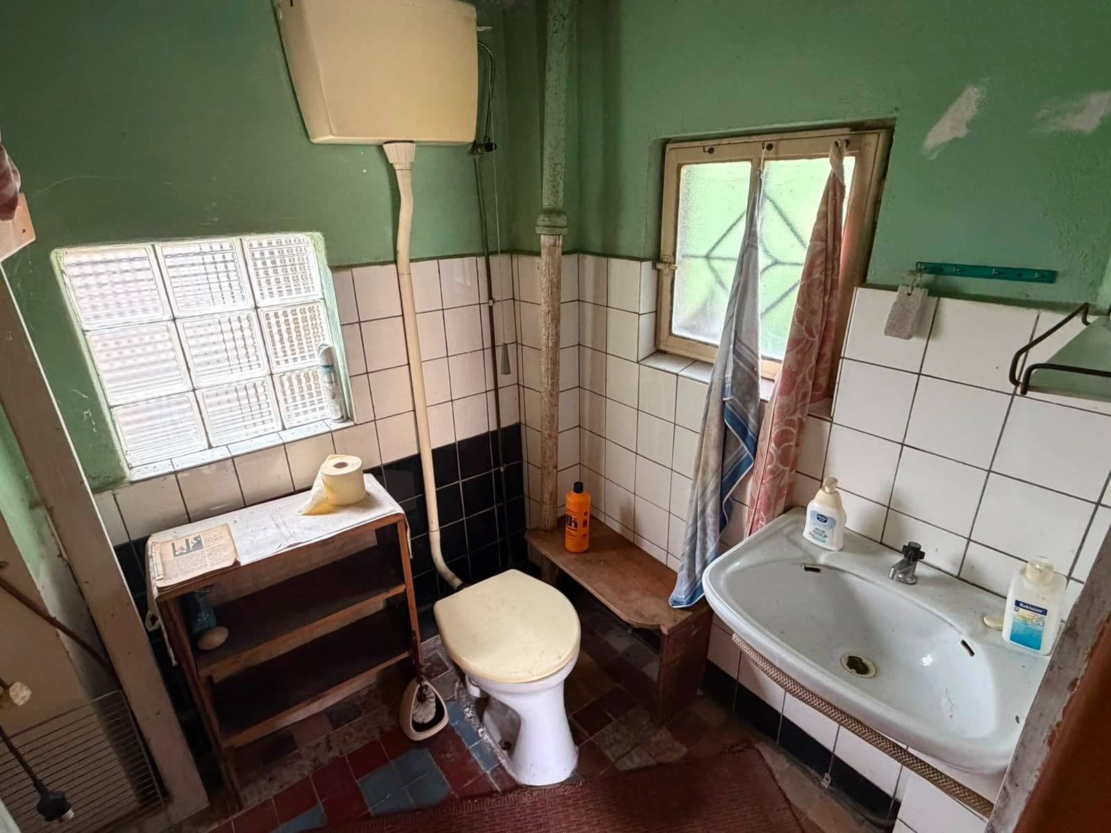 Prodej chaty, chalupy 51 m², pozemek 400 m², K Vodojemu, Hradištko, Středočeský kraj Prodej chaty, chalupy 51 m², pozemek 400 m², K Vodojemu, Hradištko, Středočeský kraj