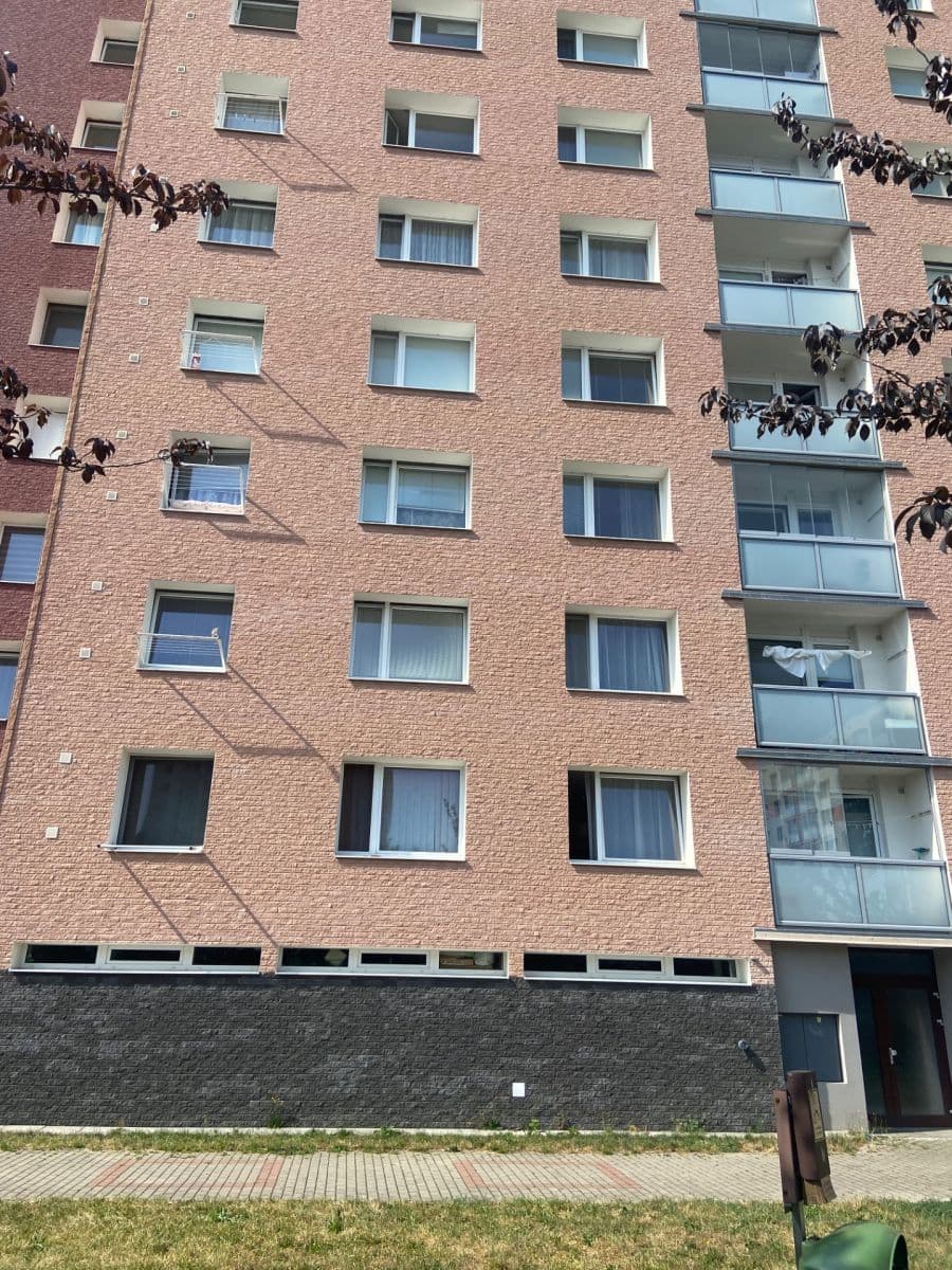 Prodej bytu 1+1 52 m², Jana Zajíce, Pardubice, Pardubický kraj Prodej bytu 1+1 52 m², Jana Zajíce, Pardubice, Pardubický kraj