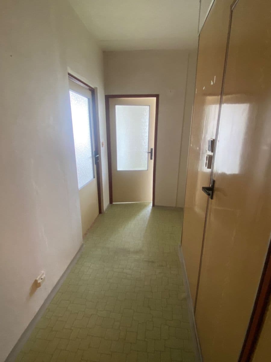 Prodej bytu 1+1 52 m², Jana Zajíce, Pardubice, Pardubický kraj Prodej bytu 1+1 52 m², Jana Zajíce, Pardubice, Pardubický kraj