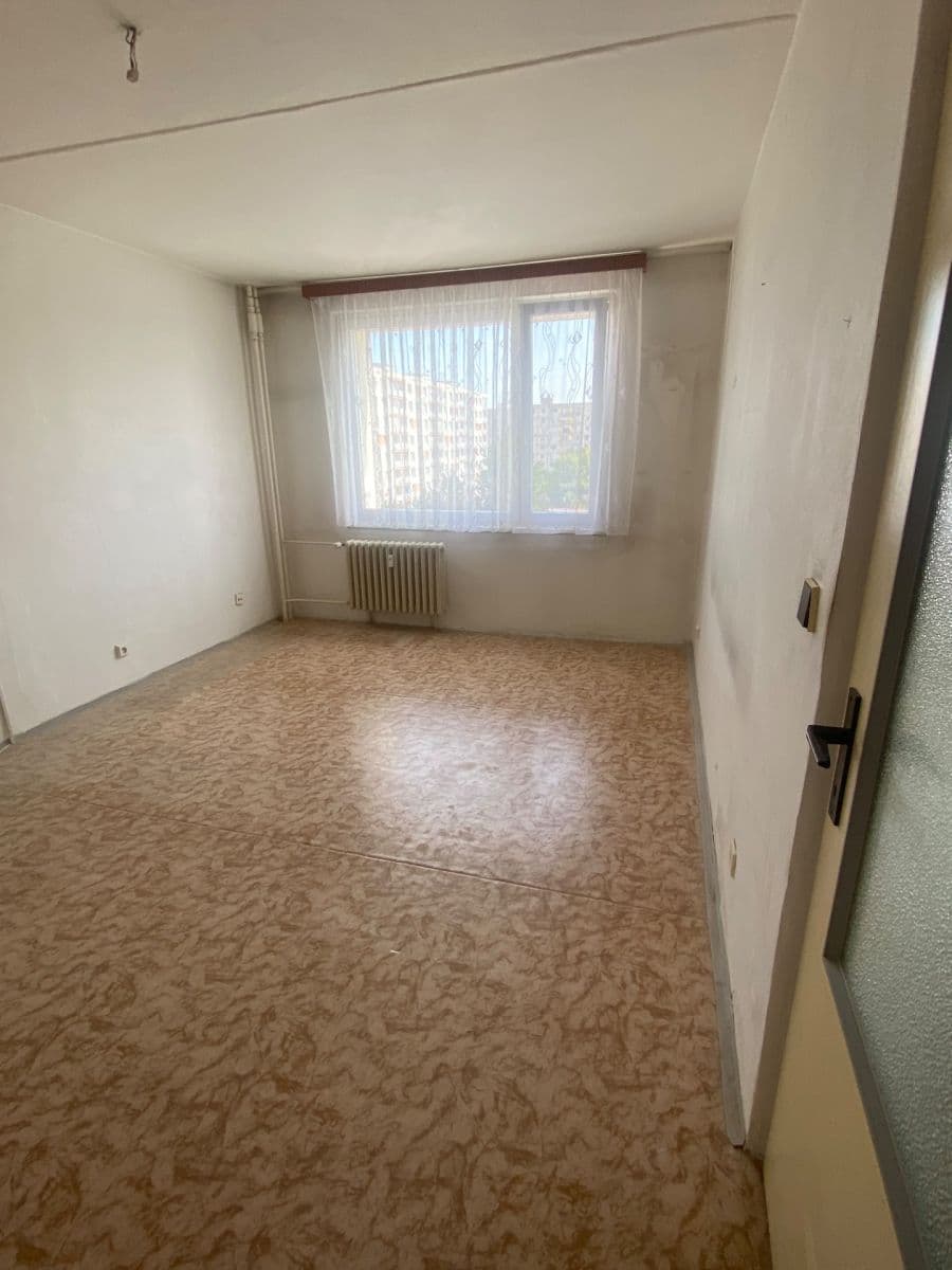 Prodej bytu 1+1 52 m², Jana Zajíce, Pardubice, Pardubický kraj Prodej bytu 1+1 52 m², Jana Zajíce, Pardubice, Pardubický kraj