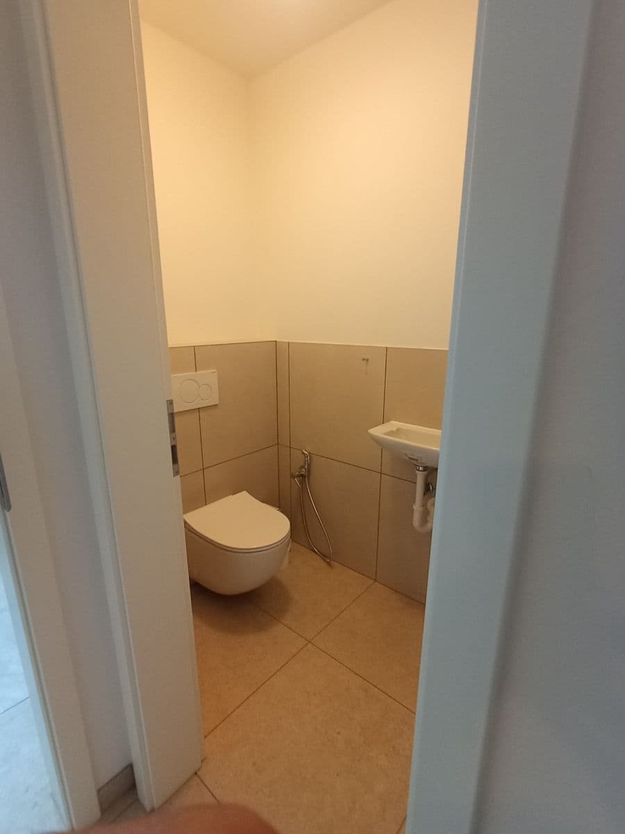 Pronájem bytu 3+kk 72 m², Libušino údolí, Brno, Jihomoravský kraj Pronájem bytu 3+kk 72 m², Libušino údolí, Brno, Jihomoravský kraj
