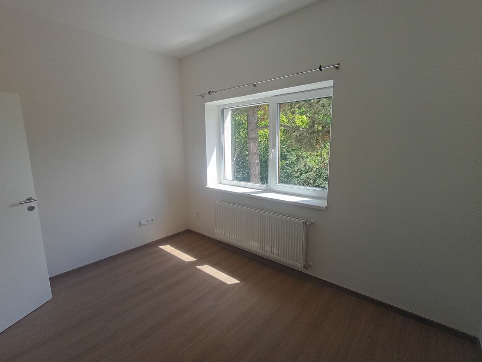 Pronájem bytu 3+kk 72 m², Libušino údolí, Brno, Jihomoravský kraj Pronájem bytu 3+kk 72 m², Libušino údolí, Brno, Jihomoravský kraj