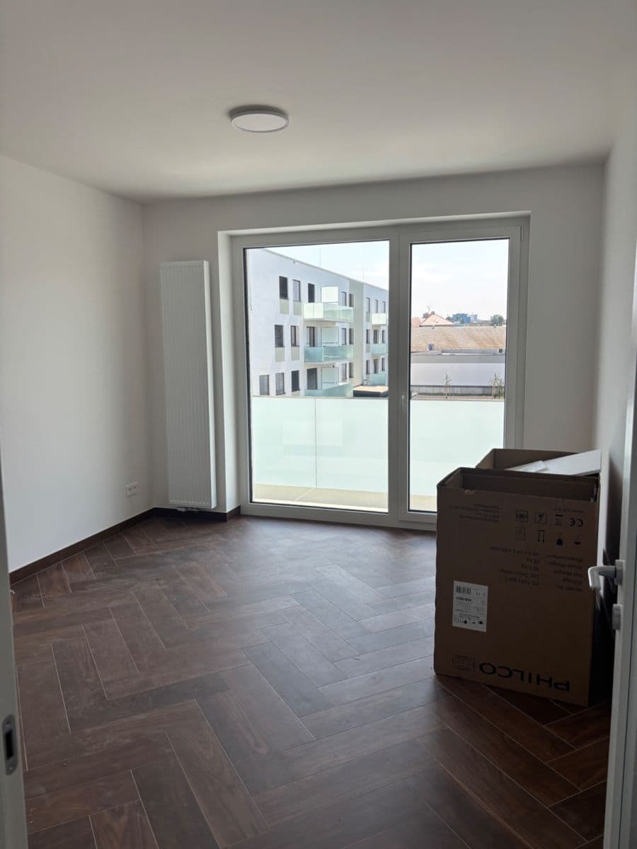 Pronájem bytu 2+kk 46 m², Třída Jiřího Pelikána, Olomouc, Olomoucký kraj Pronájem bytu 2+kk 46 m², Třída Jiřího Pelikána, Olomouc, Olomoucký kraj