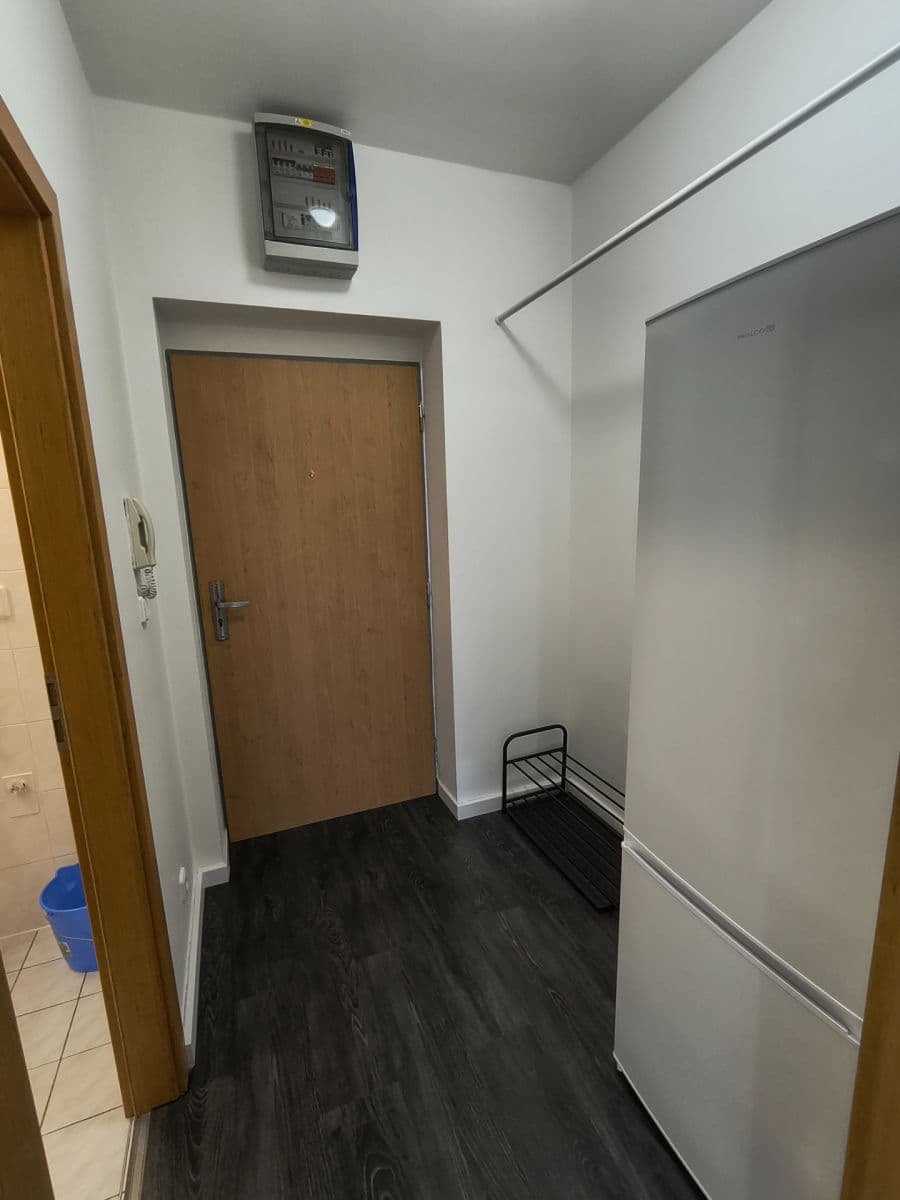Prodej bytu 1+kk 32 m², Pichlova, Pardubice, Pardubický kraj Prodej bytu 1+kk 32 m², Pichlova, Pardubice, Pardubický kraj
