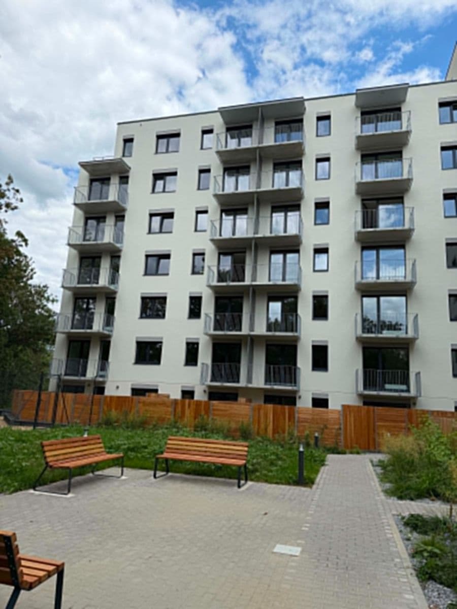 Pronájem bytu 1+kk 35 m², Střední, Brno, Jihomoravský kraj Pronájem bytu 1+kk 35 m², Střední, Brno, Jihomoravský kraj