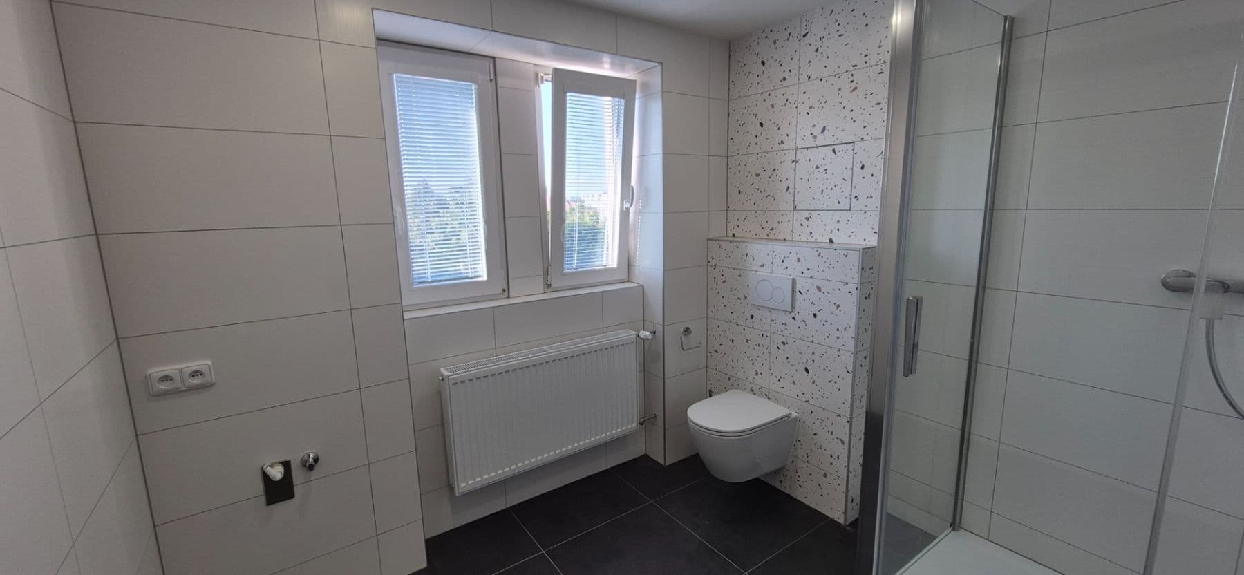 Pronájem bytu 3+1 69 m², Labská kotlina, Hradec Králové, Královéhradecký kraj Pronájem bytu 3+1 69 m², Labská kotlina, Hradec Králové, Královéhradecký kraj
