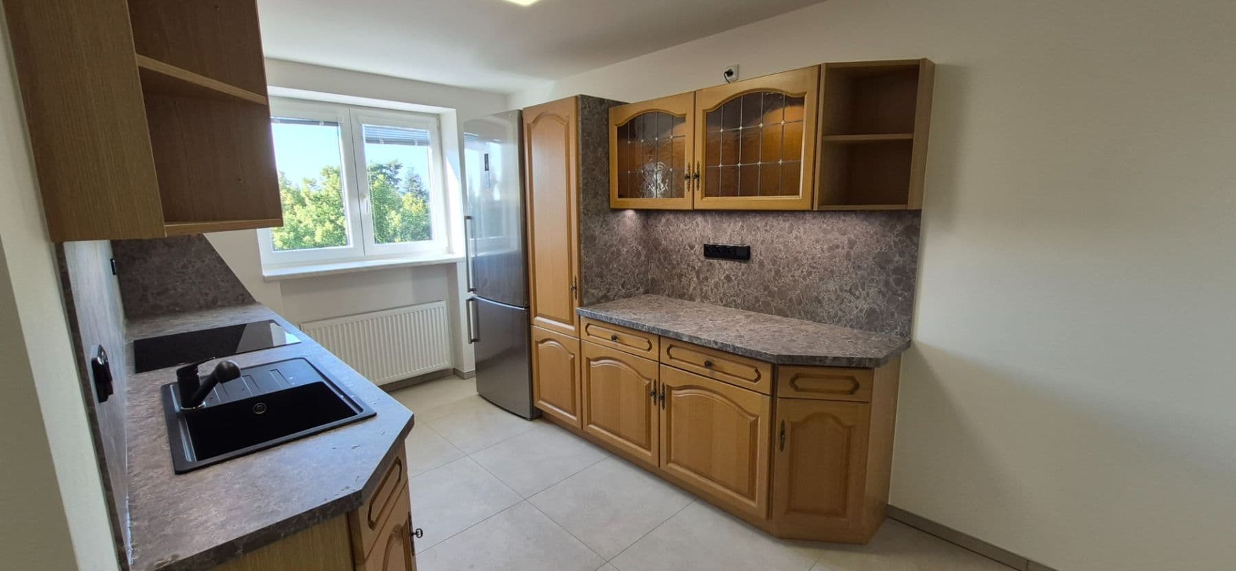 Pronájem bytu 3+1 69 m², Labská kotlina, Hradec Králové, Královéhradecký kraj Pronájem bytu 3+1 69 m², Labská kotlina, Hradec Králové, Královéhradecký kraj