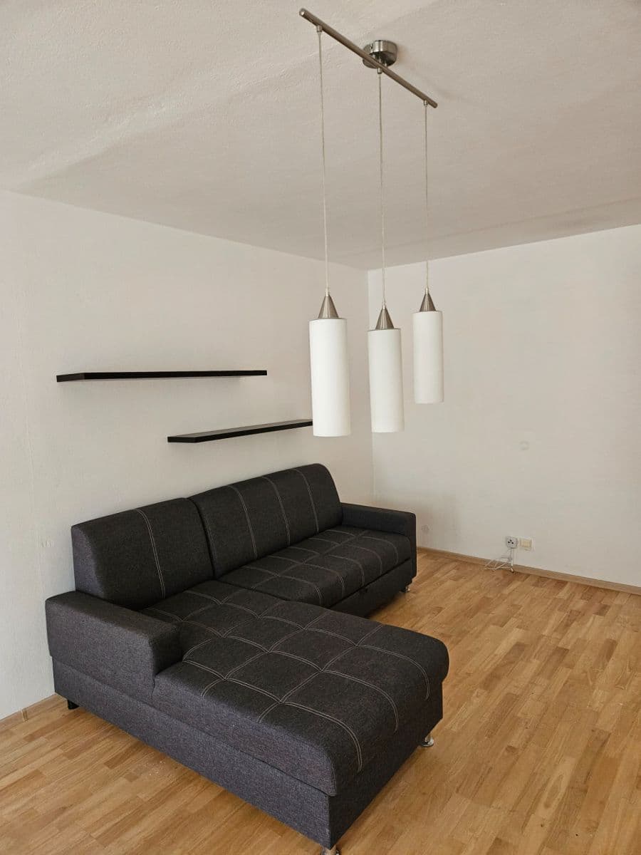 Pronájem bytu 3+kk 67 m², Tovární, Beroun, Středočeský kraj Pronájem bytu 3+kk 67 m², Tovární, Beroun, Středočeský kraj