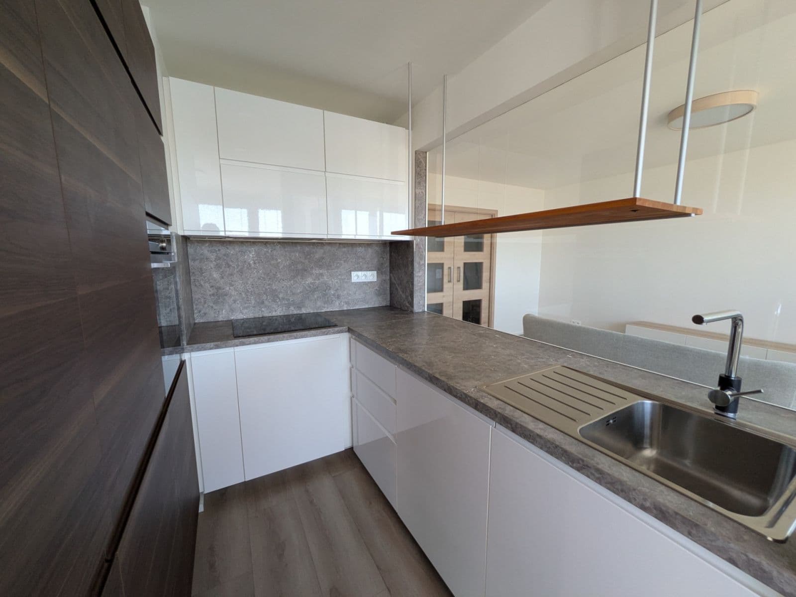 Pronájem bytu 3+kk 73 m², Evropská, Praha, Praha Pronájem bytu 3+kk 73 m², Evropská, Praha, Praha