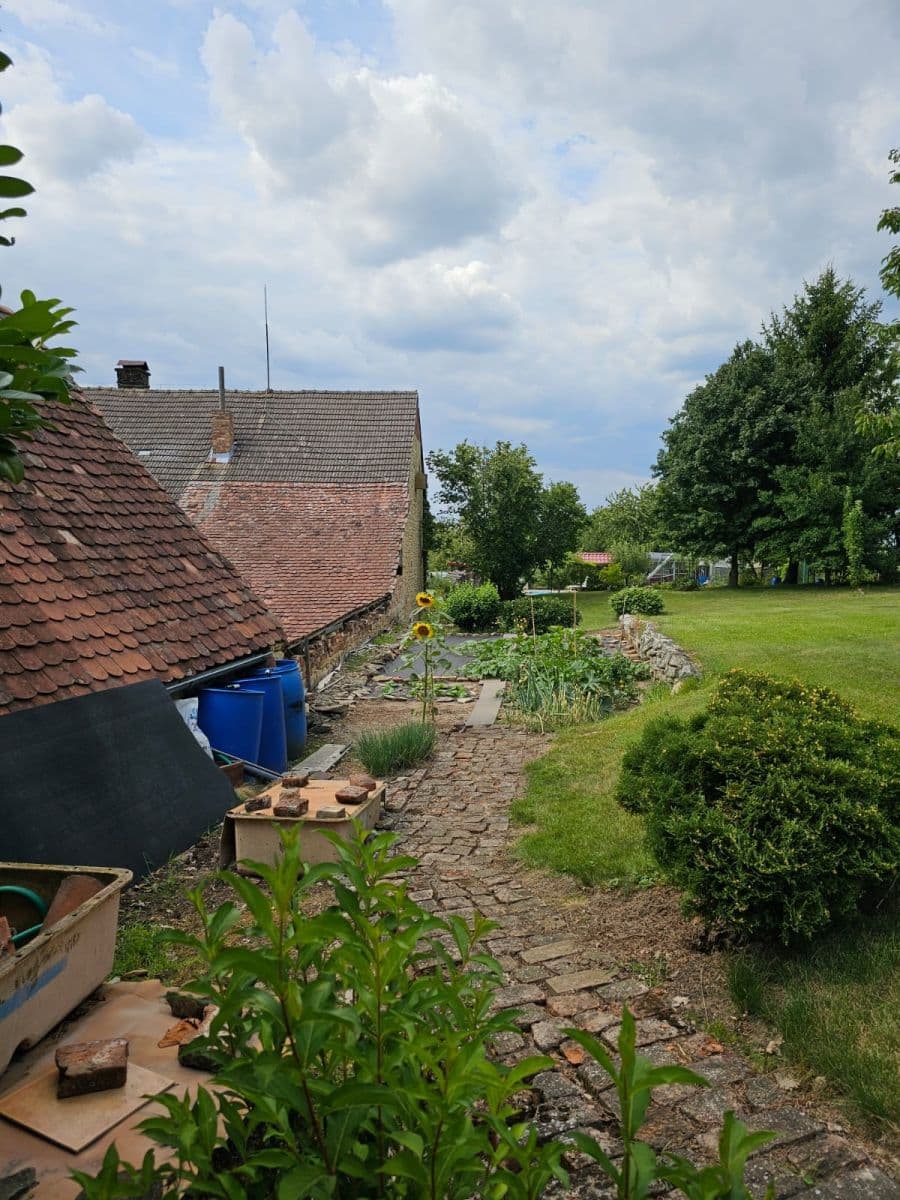 Prodej domu 1.067 m², pozemek 1.970 m², Vraclav, Pardubický kraj Prodej domu 1.067 m², pozemek 1.970 m², Vraclav, Pardubický kraj