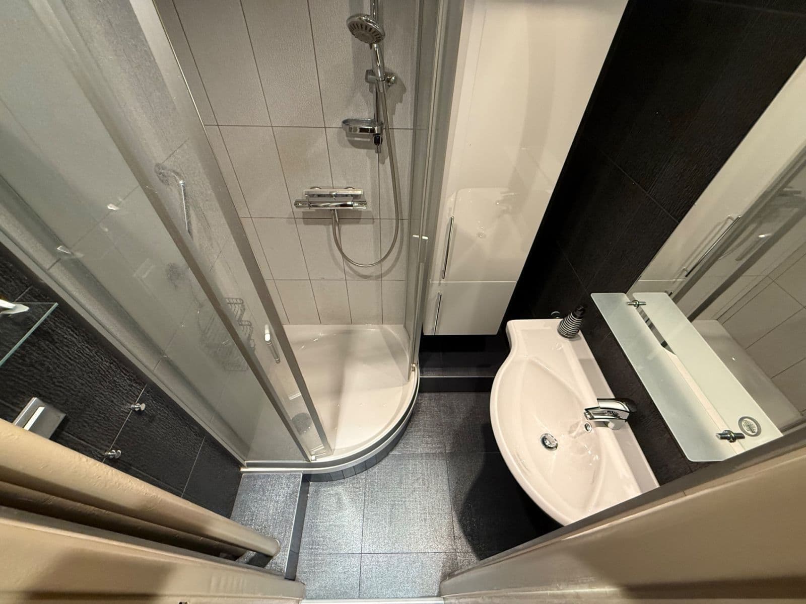 Prodej bytu 2+1 52 m², Štěchovická, Praha, Praha Prodej bytu 2+1 52 m², Štěchovická, Praha, Praha