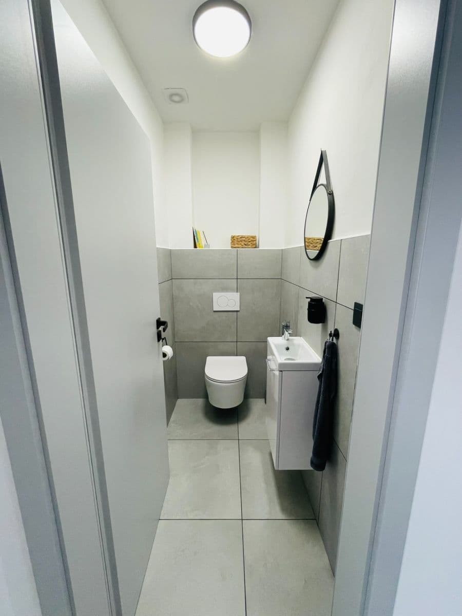 Prodej domu 114 m², pozemek 737 m², Semín, Pardubický kraj Prodej domu 114 m², pozemek 737 m², Semín, Pardubický kraj