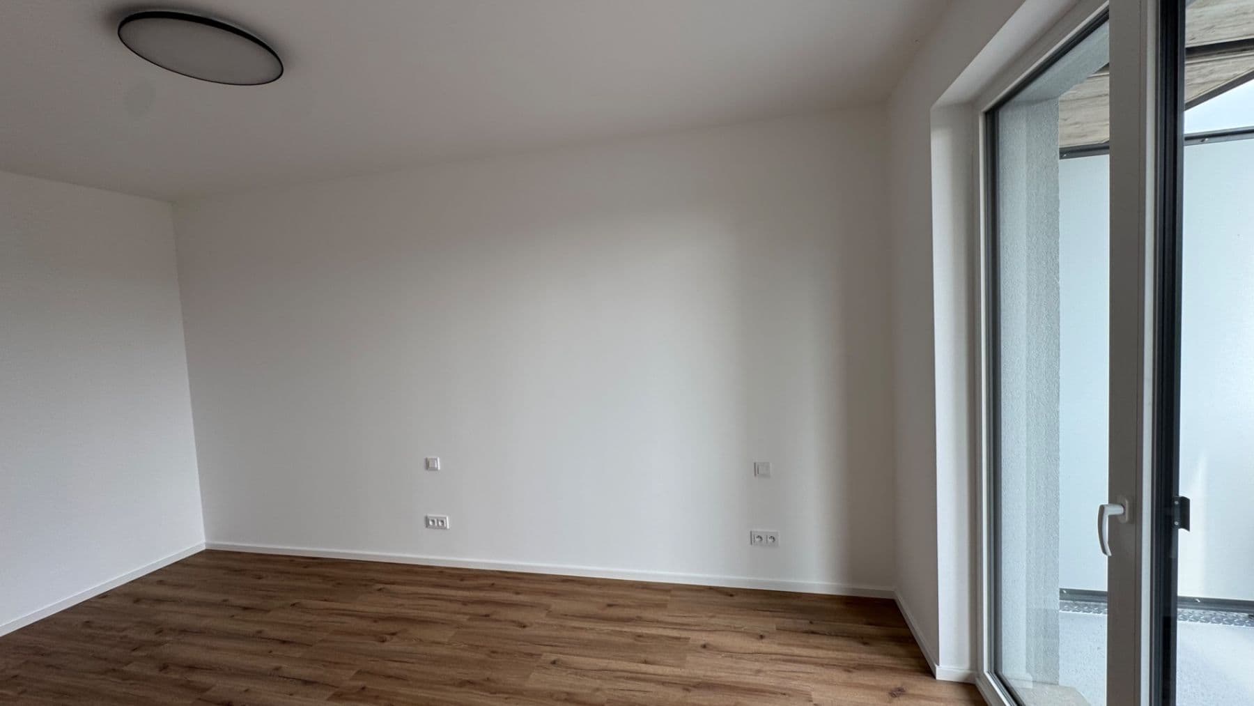 Pronájem bytu 2+kk 56 m², U Engerthu, Kladno, Středočeský kraj Pronájem bytu 2+kk 56 m², U Engerthu, Kladno, Středočeský kraj