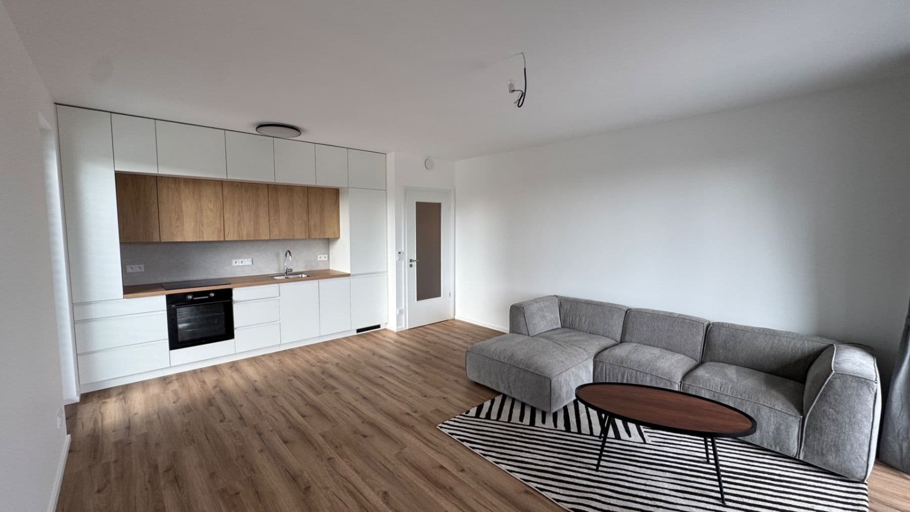Pronájem bytu 2+kk 56 m², U Engerthu, Kladno, Středočeský kraj Pronájem bytu 2+kk 56 m², U Engerthu, Kladno, Středočeský kraj