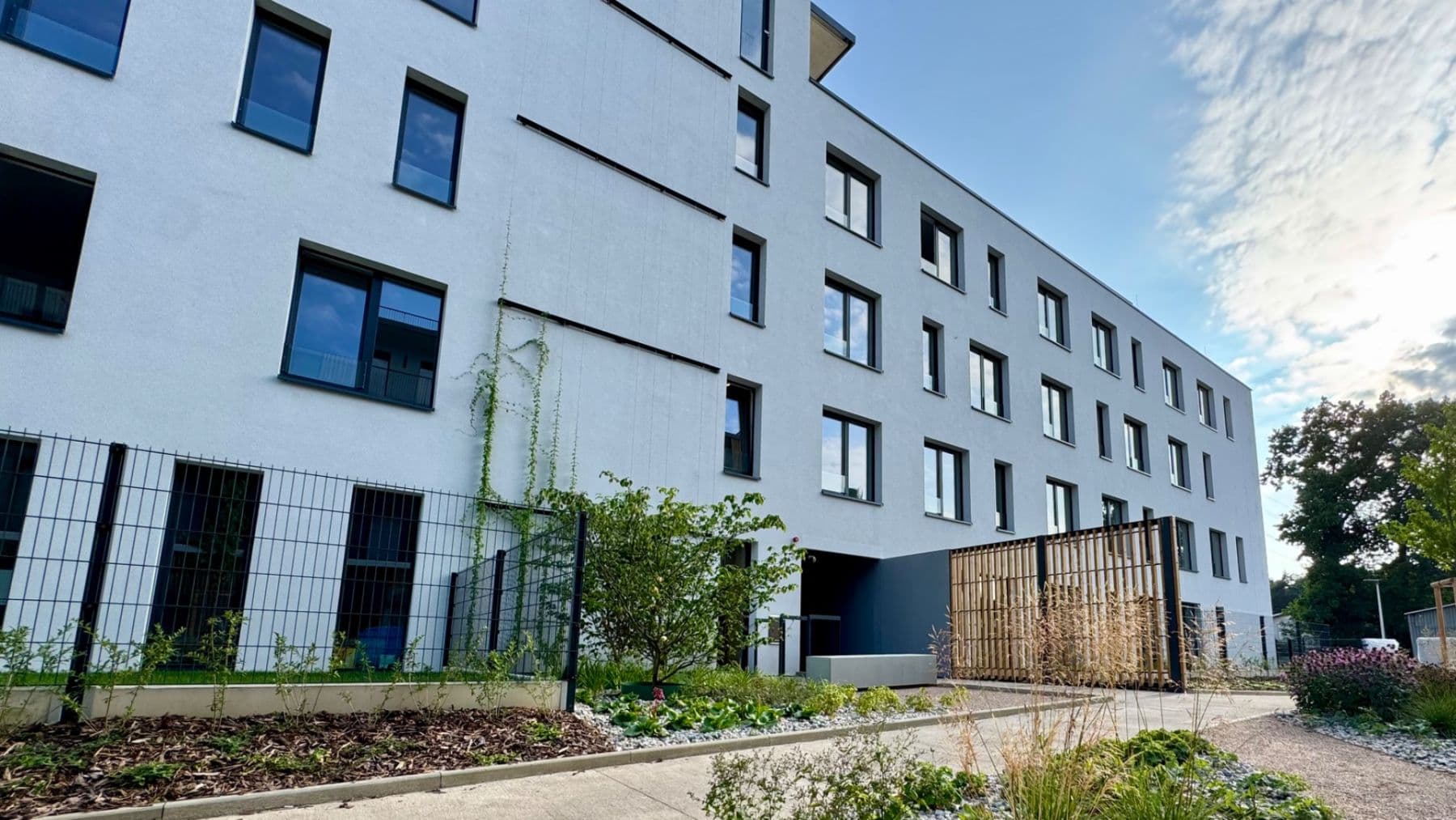 Pronájem bytu 2+kk 56 m², U Engerthu, Kladno, Středočeský kraj Pronájem bytu 2+kk 56 m², U Engerthu, Kladno, Středočeský kraj