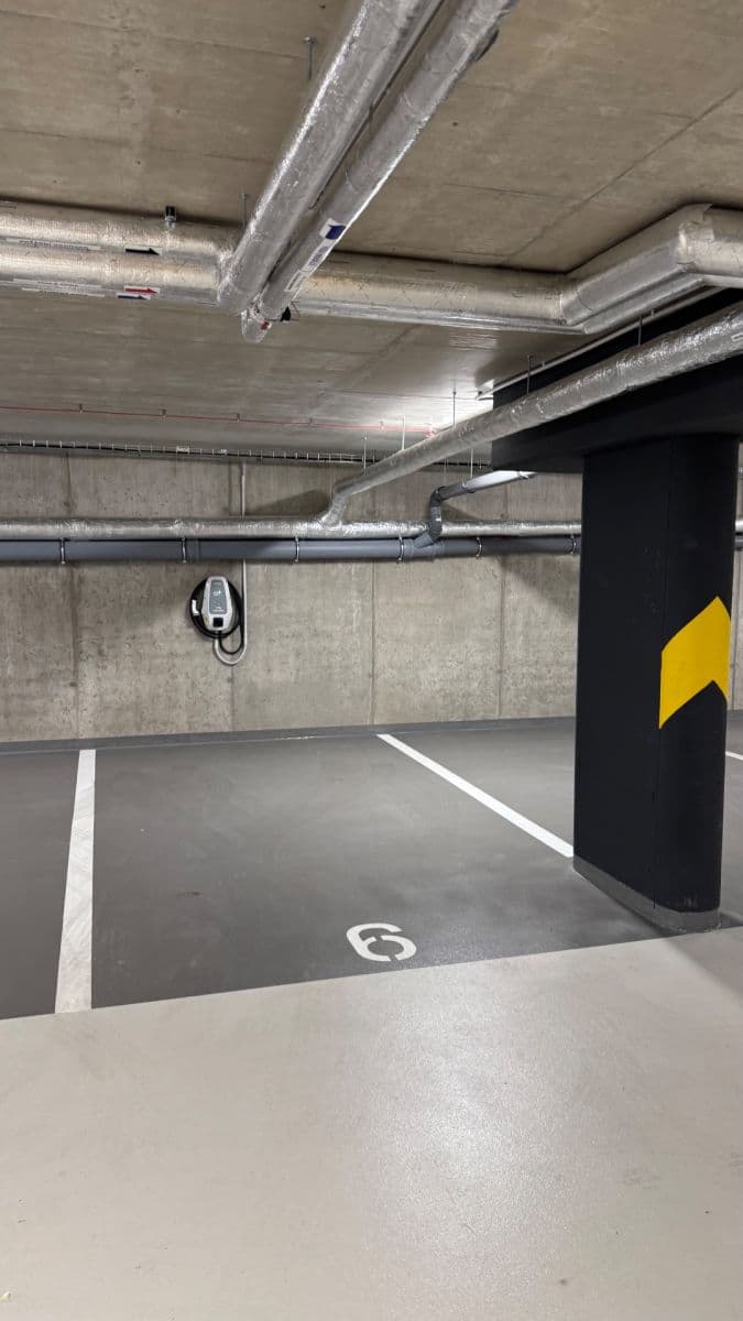 Pronájem bytu 2+kk 56 m², U Engerthu, Kladno, Středočeský kraj Pronájem bytu 2+kk 56 m², U Engerthu, Kladno, Středočeský kraj