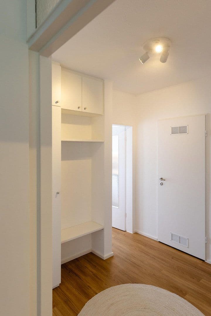 Pronájem bytu 2+1 27 m², Eskilstunastraße 35, Erlangen, Bavorsko Pronájem bytu 2+1 27 m², Eskilstunastraße 35, Erlangen, Bavorsko