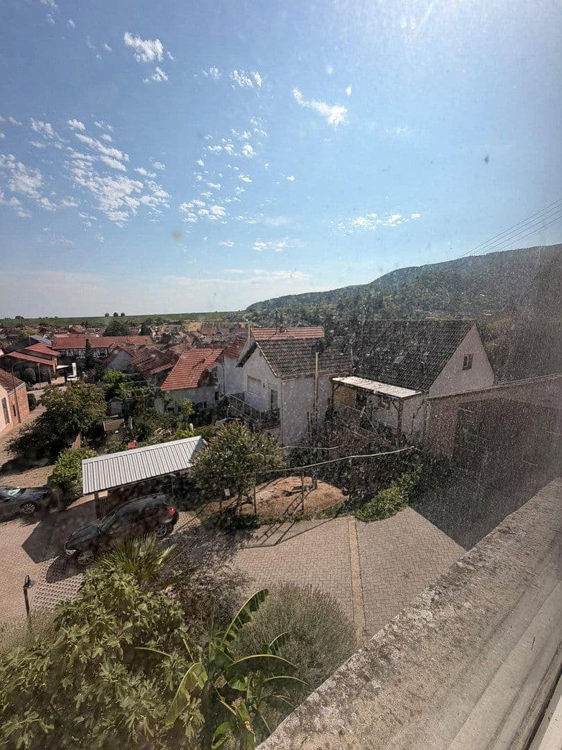 Prodej domu 145 m², pozemek 300 m², Totenkopfstr, Sankt Martin, Porýní-Falc Prodej domu 145 m², pozemek 300 m², Totenkopfstr, Sankt Martin, Porýní-Falc
