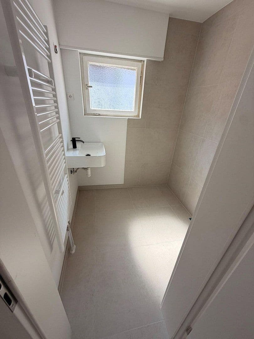 Prodej domu 145 m², pozemek 300 m², Totenkopfstr, Sankt Martin, Porýní-Falc Prodej domu 145 m², pozemek 300 m², Totenkopfstr, Sankt Martin, Porýní-Falc