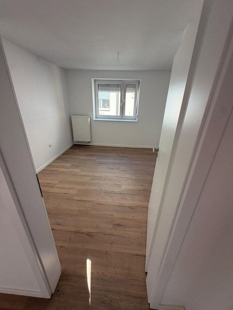 Prodej domu 145 m², pozemek 300 m², Totenkopfstr, Sankt Martin, Porýní-Falc Prodej domu 145 m², pozemek 300 m², Totenkopfstr, Sankt Martin, Porýní-Falc