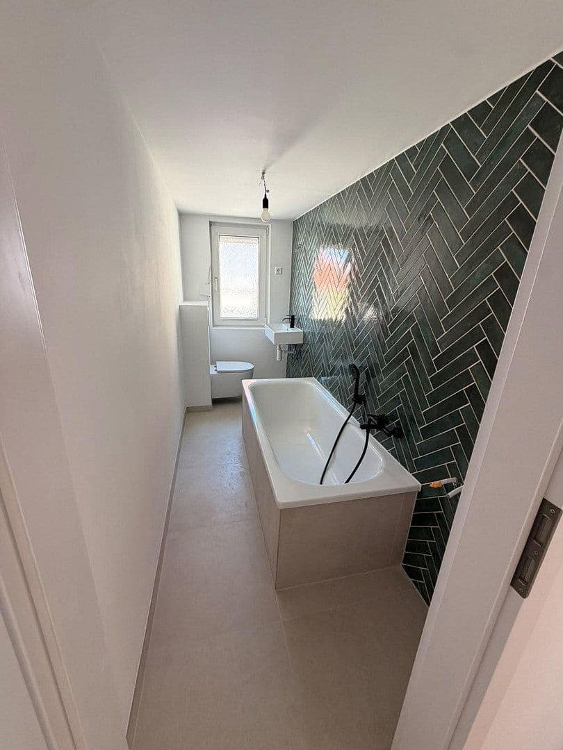 Prodej domu 145 m², pozemek 300 m², Totenkopfstr, Sankt Martin, Porýní-Falc Prodej domu 145 m², pozemek 300 m², Totenkopfstr, Sankt Martin, Porýní-Falc