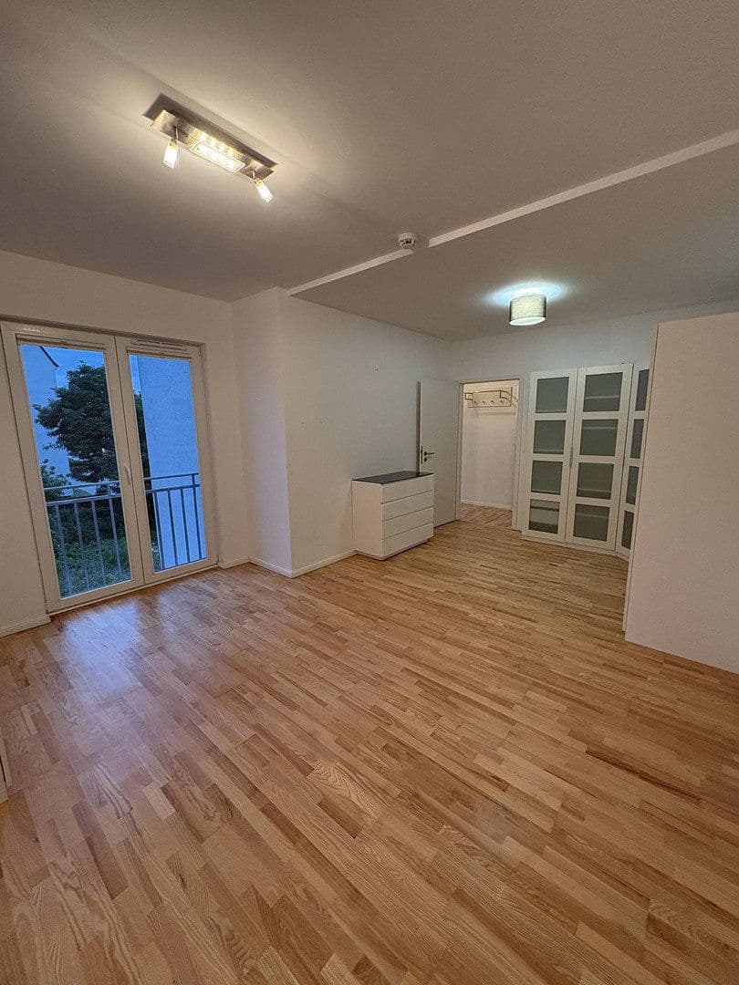Pronájem bytu 2+kk 72 m², Grünauer Straße 60, Berlin, Berlín Pronájem bytu 2+kk 72 m², Grünauer Straße 60, Berlin, Berlín