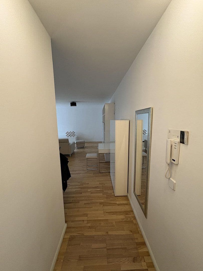 Pronájem bytu 2+kk 72 m², Grünauer Straße 60, Berlin, Berlín Pronájem bytu 2+kk 72 m², Grünauer Straße 60, Berlin, Berlín