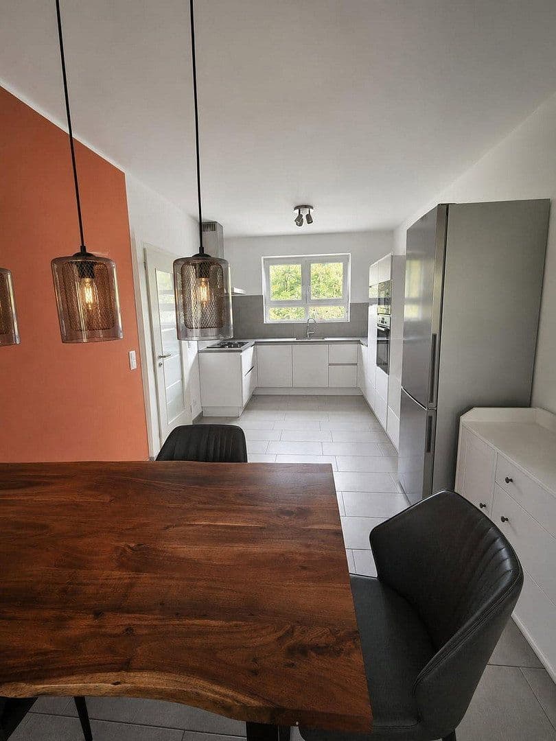 Pronájem domu 170 m², pozemek 350 m², Sehnde, Dolní Sasko Pronájem domu 170 m², pozemek 350 m², Sehnde, Dolní Sasko