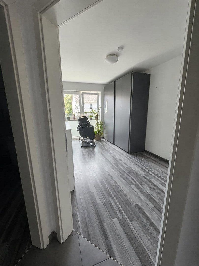 Pronájem domu 170 m², pozemek 350 m², Sehnde, Dolní Sasko Pronájem domu 170 m², pozemek 350 m², Sehnde, Dolní Sasko