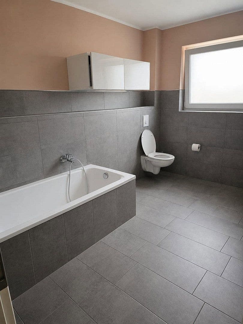 Pronájem domu 170 m², pozemek 350 m², Sehnde, Dolní Sasko Pronájem domu 170 m², pozemek 350 m², Sehnde, Dolní Sasko