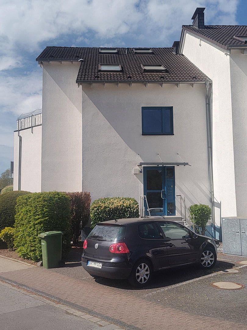 Prodej bytu 3+1 88 m², Dorfstraße 6, Schwerte, Severní Porýní-Vestfálsko Prodej bytu 3+1 88 m², Dorfstraße 6, Schwerte, Severní Porýní-Vestfálsko