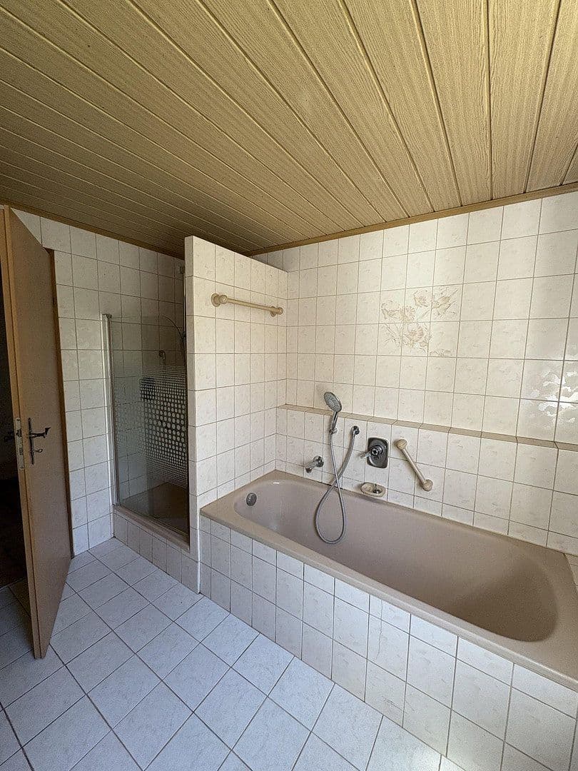 Prodej domu 245 m², pozemek 1.360 m², Ruhstorf a.d.Rott, Bavorsko Prodej domu 245 m², pozemek 1.360 m², Ruhstorf a.d.Rott, Bavorsko